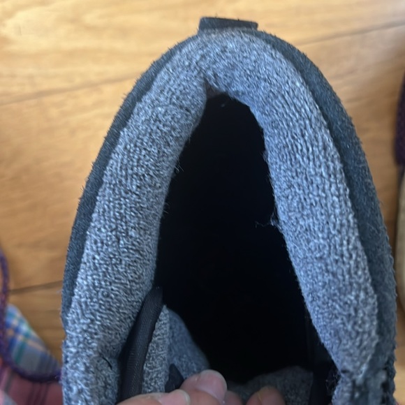 Nike high top black suede sneakers. Sold out everywhere - Picture 8 of 9